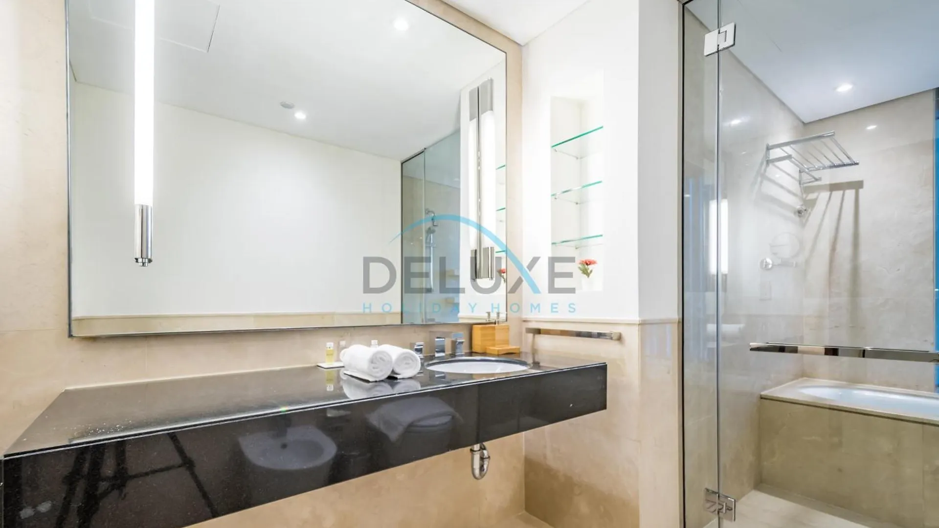 Chic Studio In The Address Residence Dubai Marina By Deluxe Holiday Homes Appartamento